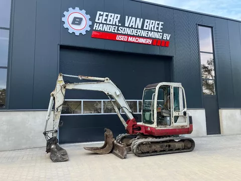 Takeuchi TB145 midigraver/graafmachine