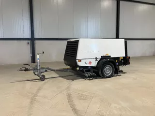 te koop kaeser M52 mobiele compressor