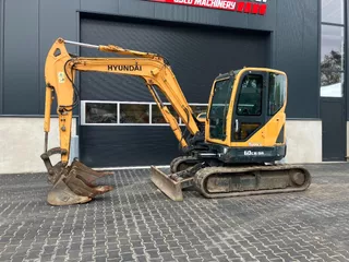 te koop hyundai robex 60CR-9A midigraver/graafmachine