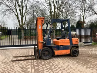 te koop toyota 42-5FGF 25 gas heftruck