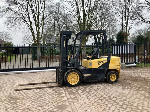 te koop daewoo D33S-3 diesel heftruck