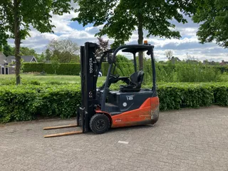Toyota koop toyota elektrische heftruck 8FBE18T