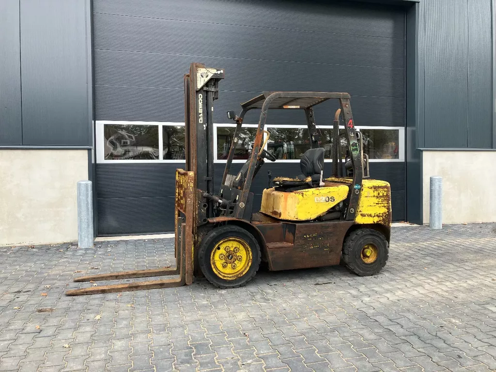 Daewoo D30S diesel heftruck Daewoo D30S diesel heftruck