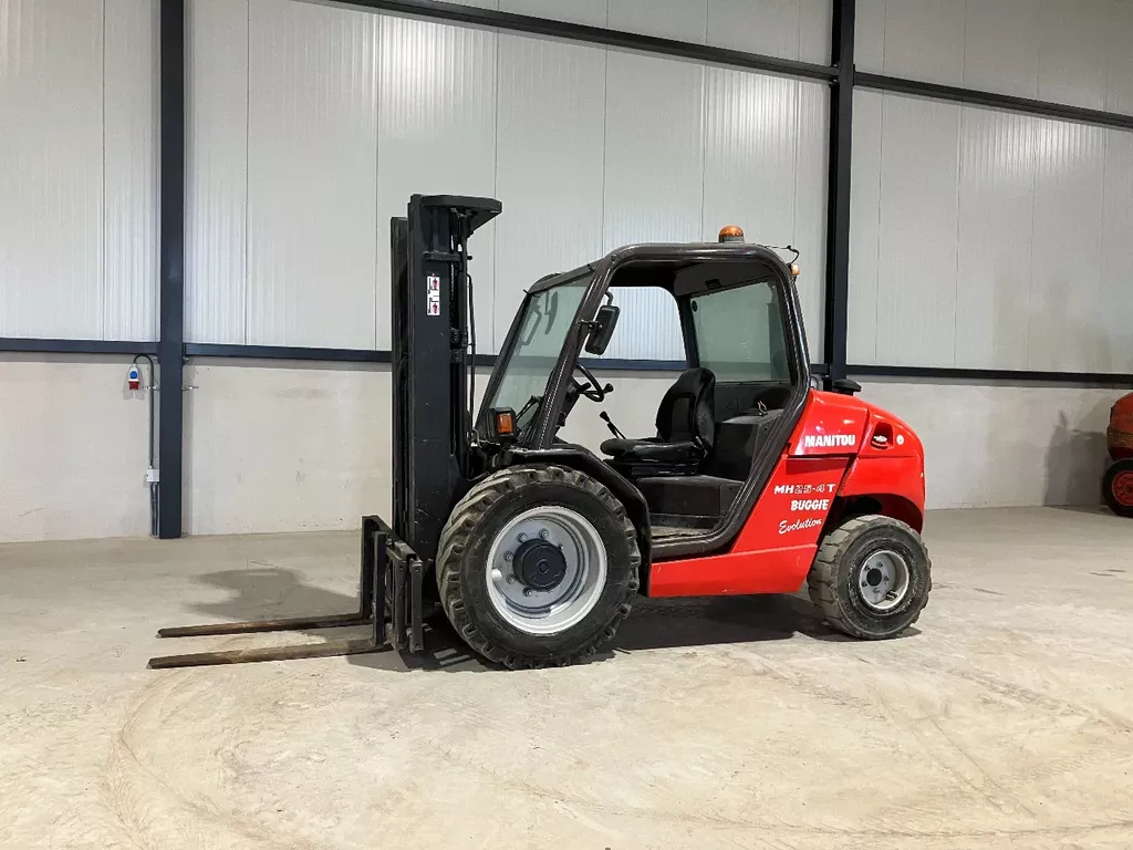 Manitou MH 25-4T buggie ruwterrein heftruck Manitou MH 25-4T buggie ruwterrein heftruck