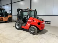 Manitou MH 25-4T buggie ruwterrein heftruck Foto
