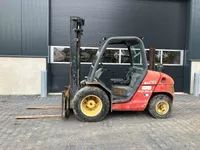 Manitou msi25d ruwterrein heftruck Foto
