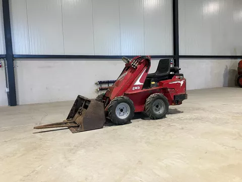 Avant minishovel/shovel/skidster