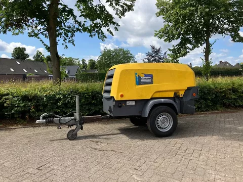 te koop atlas copco Xas58-7 mobiele compressor