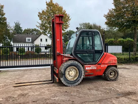 te koop manitou MSI40 ruwterrein heftruck