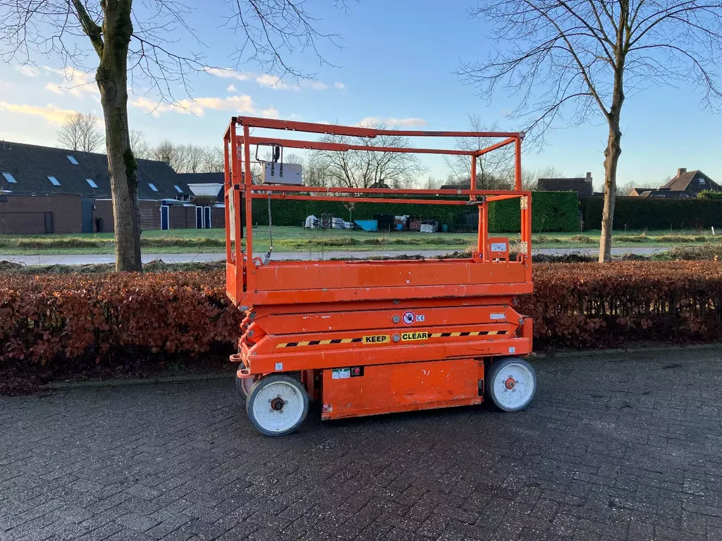 te koop skyjack SJ 3220 schaarhoogwerker/hoogwerker