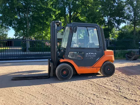 Still RX70-40 diesel heftruck