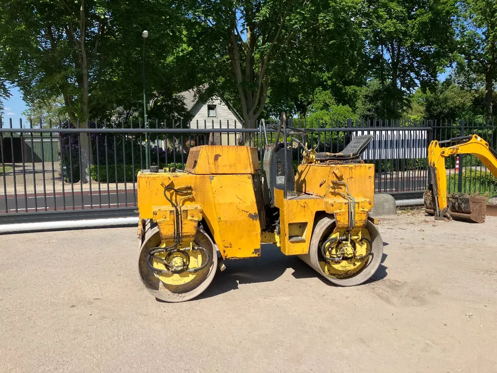 te koop bomag BW 120 AD trilwals/wals