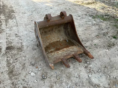 graafbak/ dieplepel