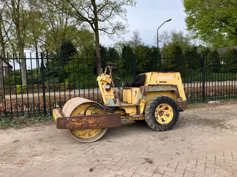 te koop bomag bw122PD trilwals/wegenwals/wals