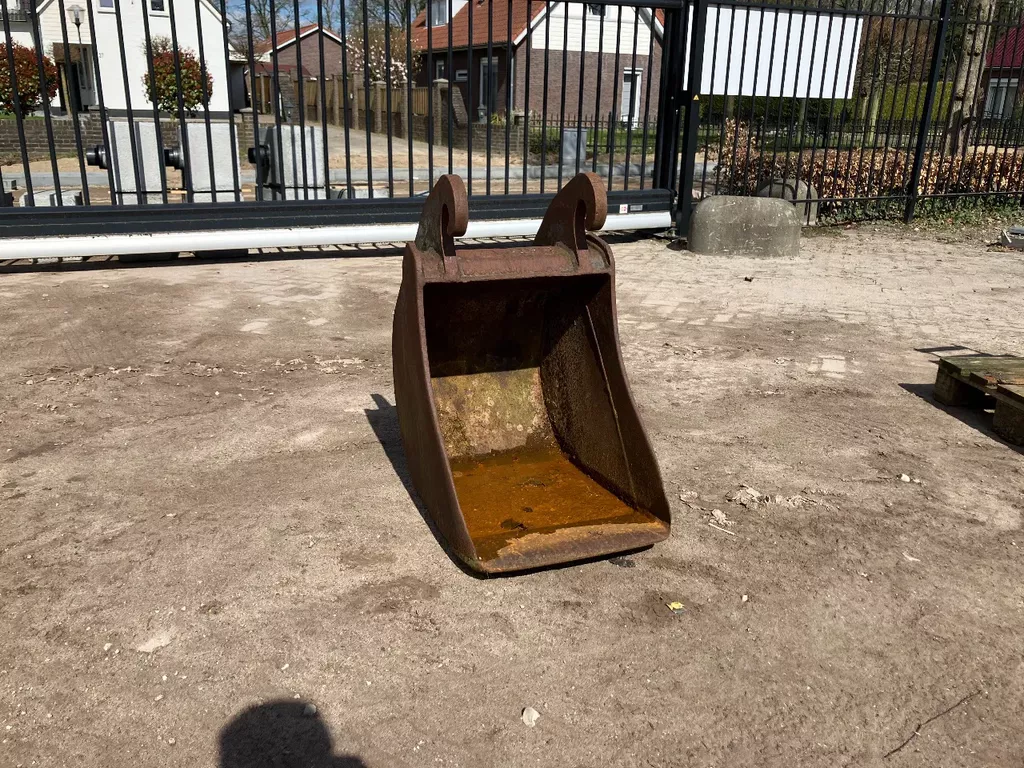 te koop cw10 dieplepel/graafbak