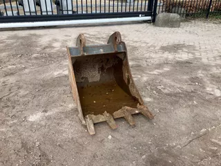 te koop cw10 dieplepel/graafbak