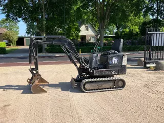 Takeuchi TB108 minigraver/graafmachine