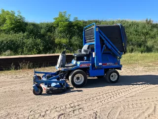 Iseki SF330 zitmaaier/frontmaaier
