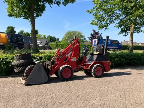 Fuchs F853H minishovel/shovel