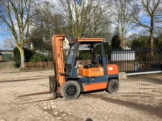 Toyota gas heftruck 02-5FG30