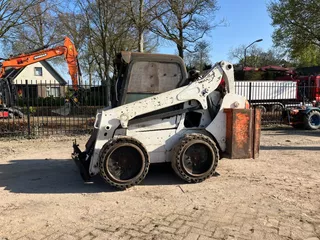 Bobcat S590 schranklader