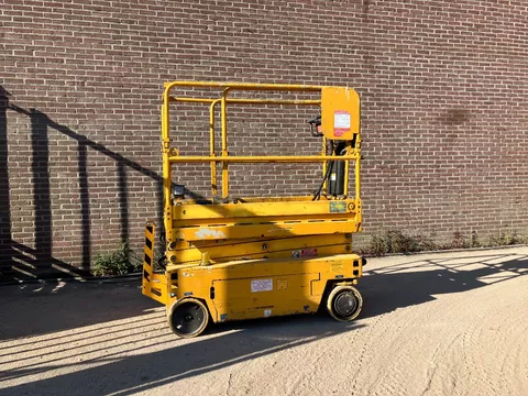 Iteco IT 4680 schaarhoogwerker/hoogwerker