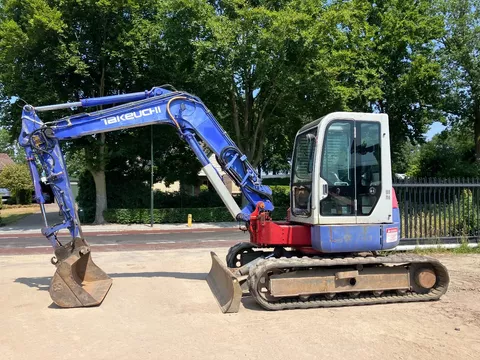 Takeuchi TB80FR midigraver/graafmachine